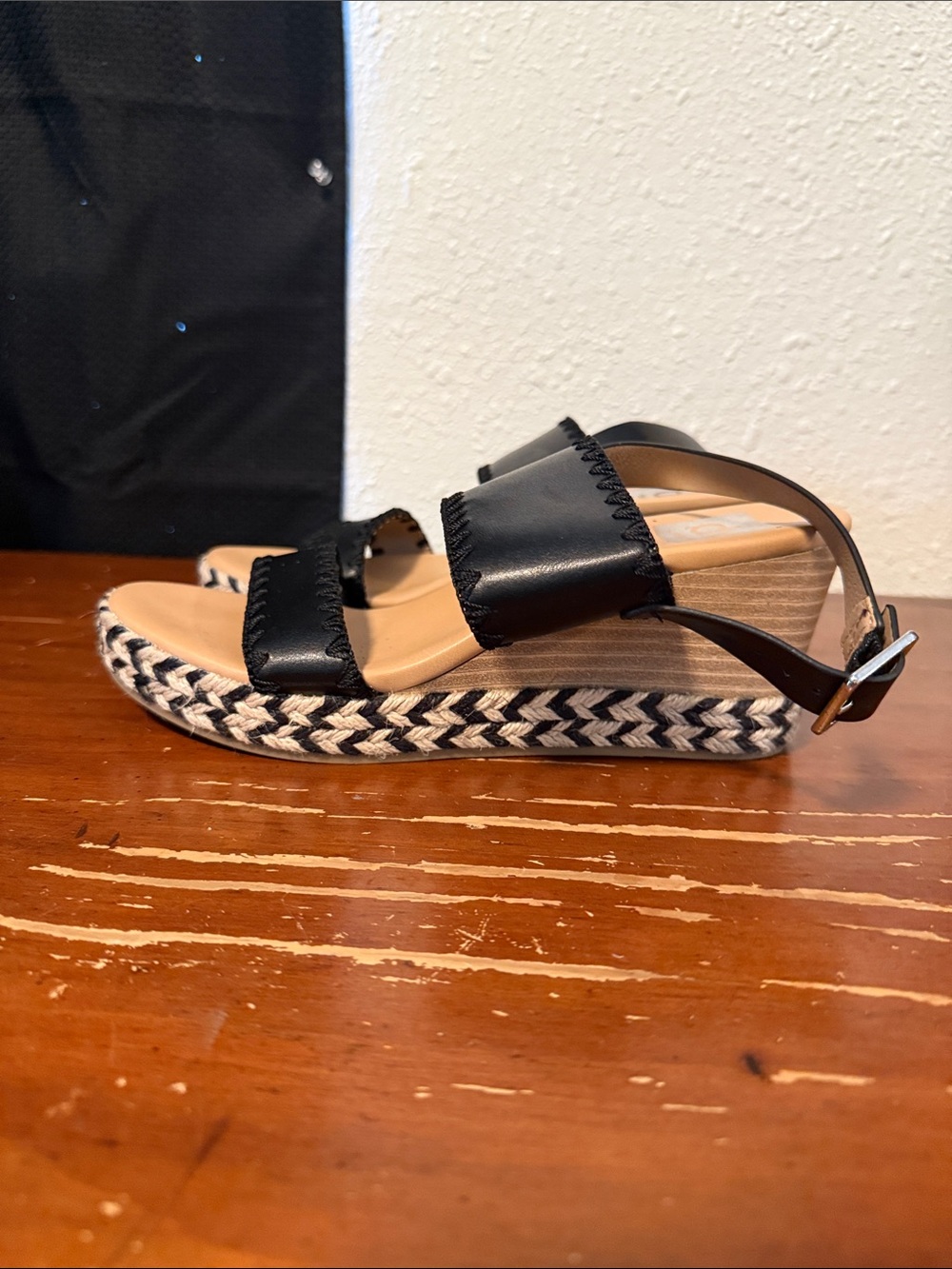 DV by Dolce Vita Enchant Wedge Sandal